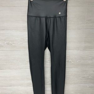 * | Savvi | faux leather leggings. Size M.